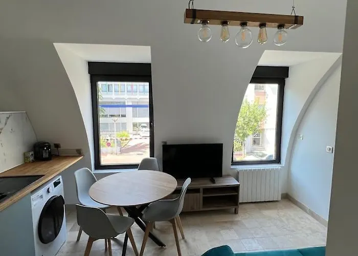 2 Rosny-sous-Bois